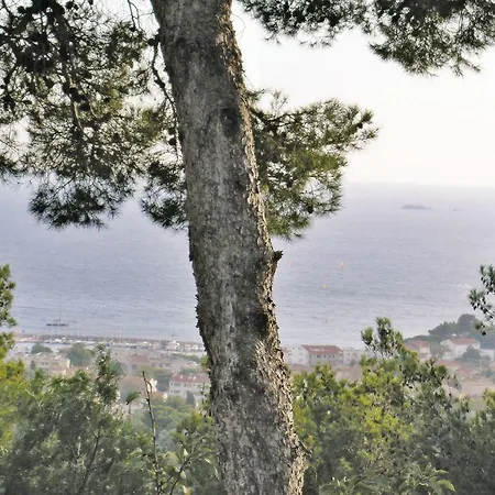 Hébergement de vacances Holiday Corniche D. Roubauds *